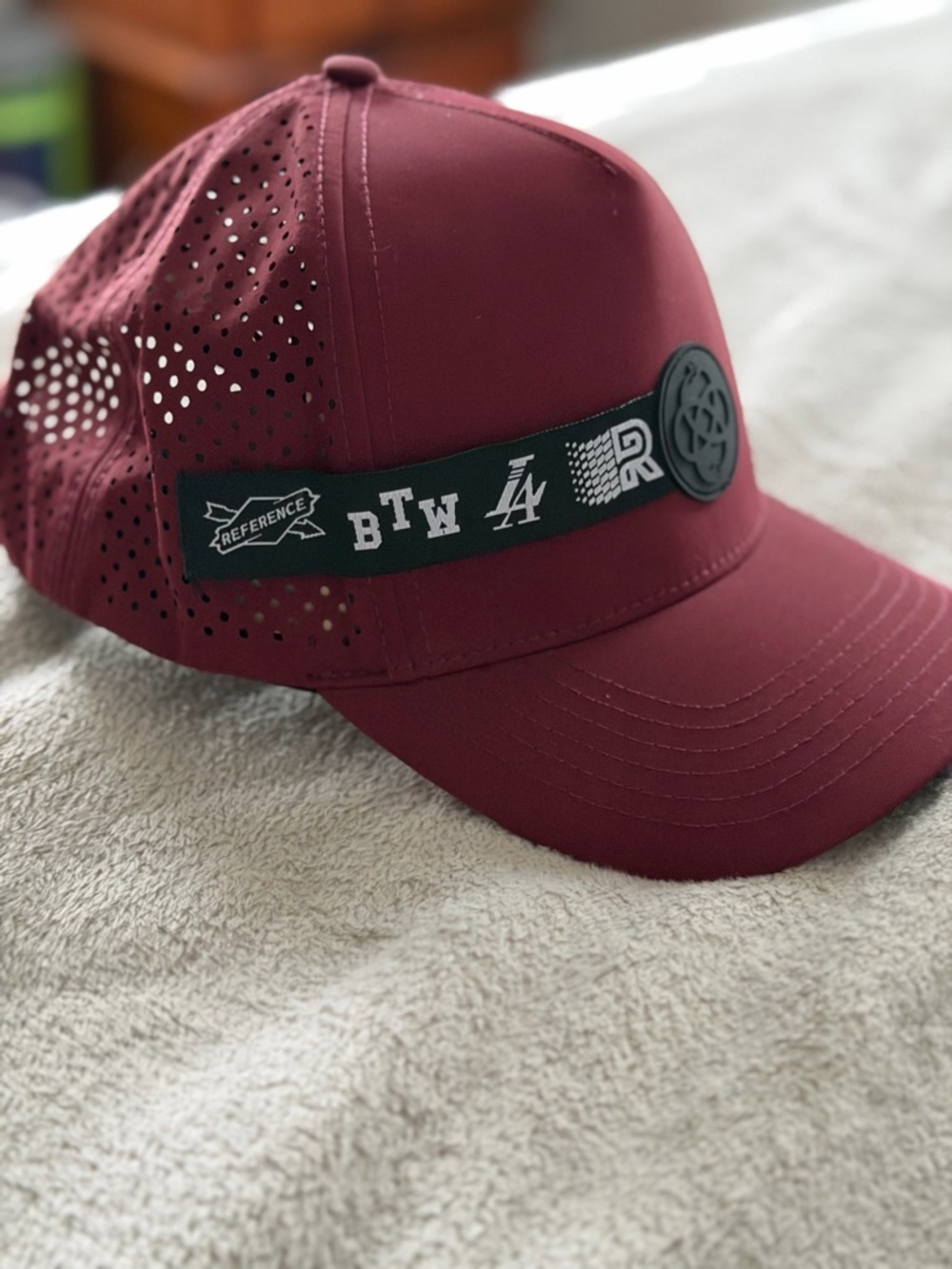 Men's Maroon Performance Baseball Cap - Picture 4 of 6